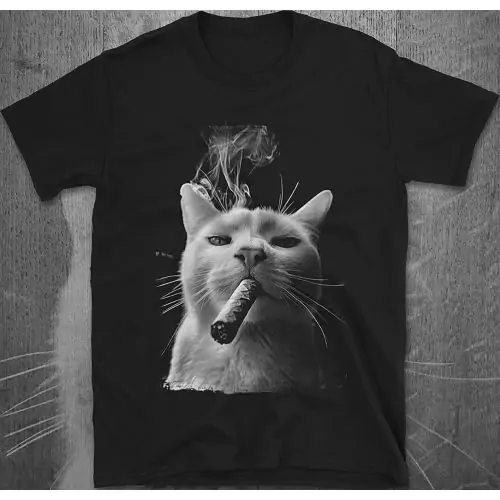 Bossy Cat – Smoking Cigar T-Shirt
